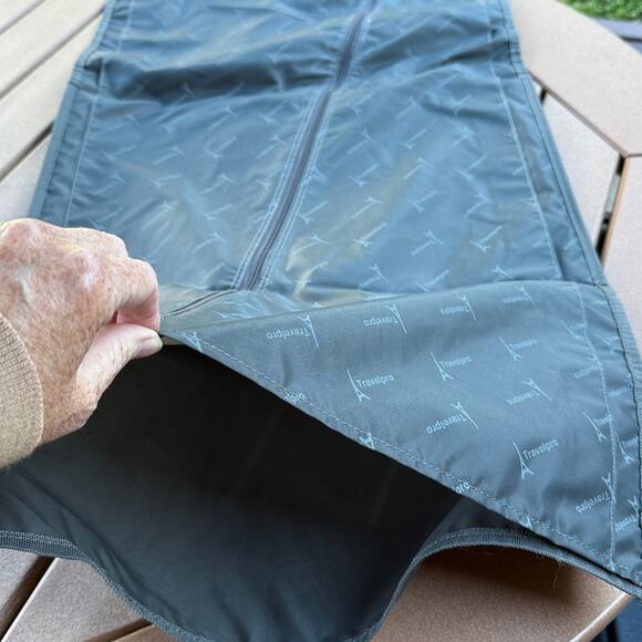 Travelpro Gray Travel Garment Bag - Picture 3 of 3